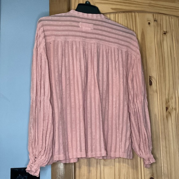 ANTHROPOLOGIE Romy Textured Peasant Henley Button Top Blouse Peach XL - Picture 2 of 6